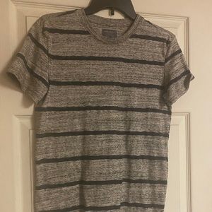 American eagle t shirt